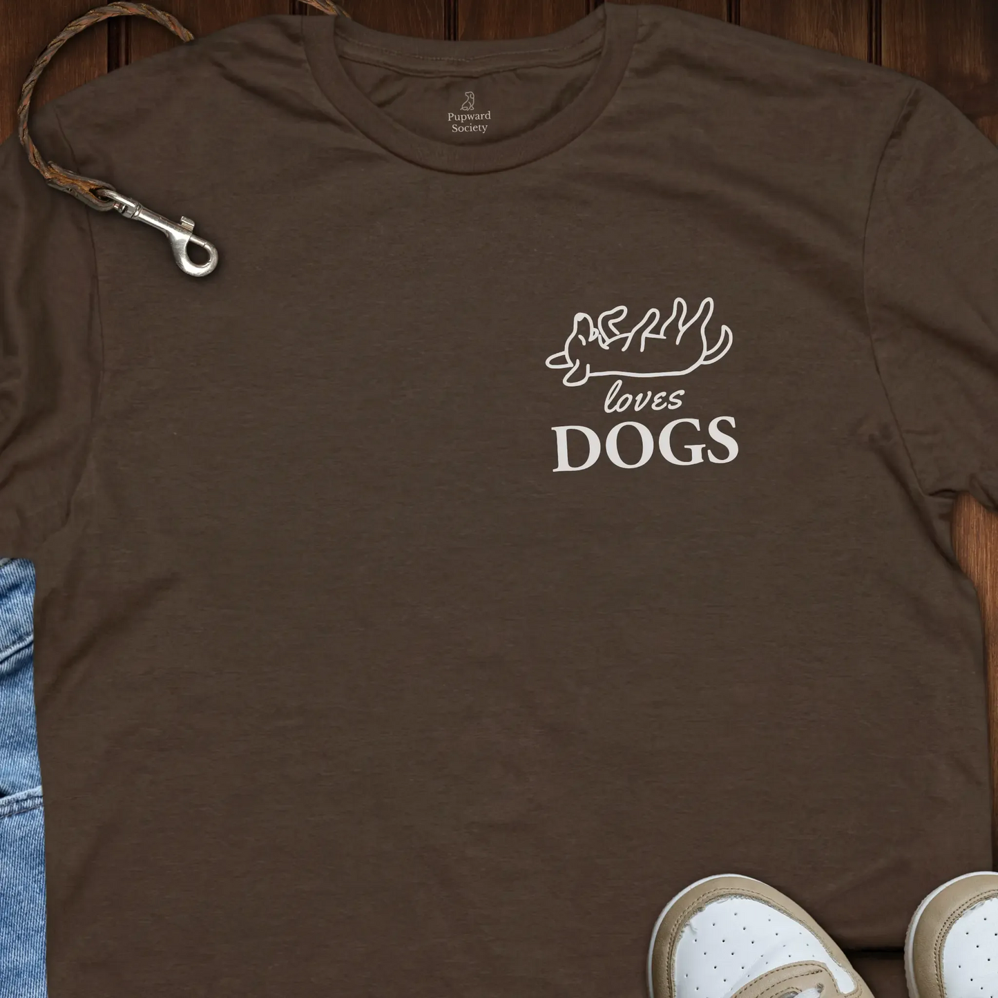 Loves Dogs Pocket Design T-Shirt